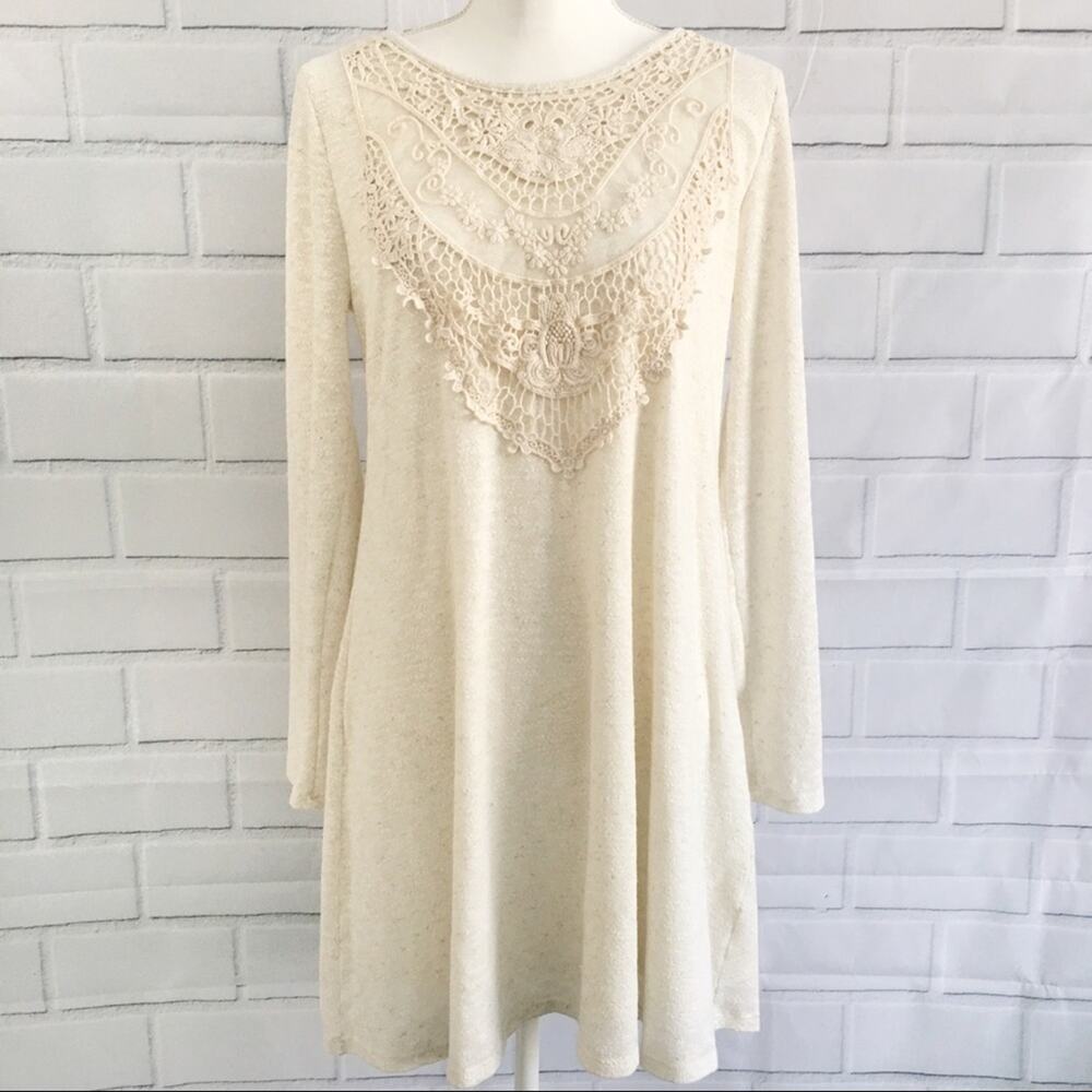 BoBel Ivory Longsleeve Embroidered/Crochet Design Dress Size Medium